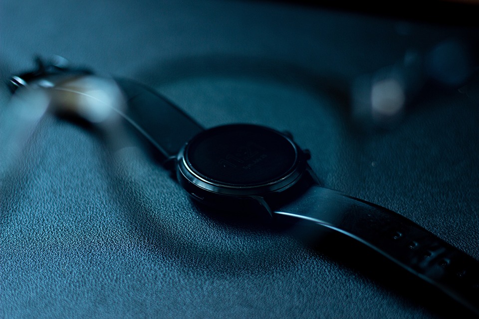 Smartwatches for the Win: Top 5 Features to Look Out for