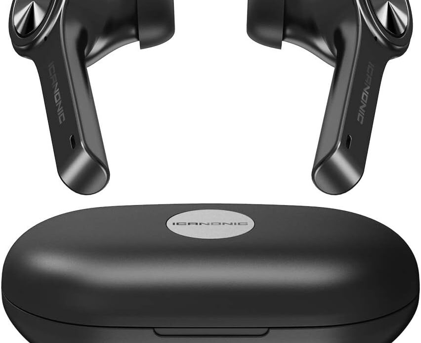 wireless earbuds