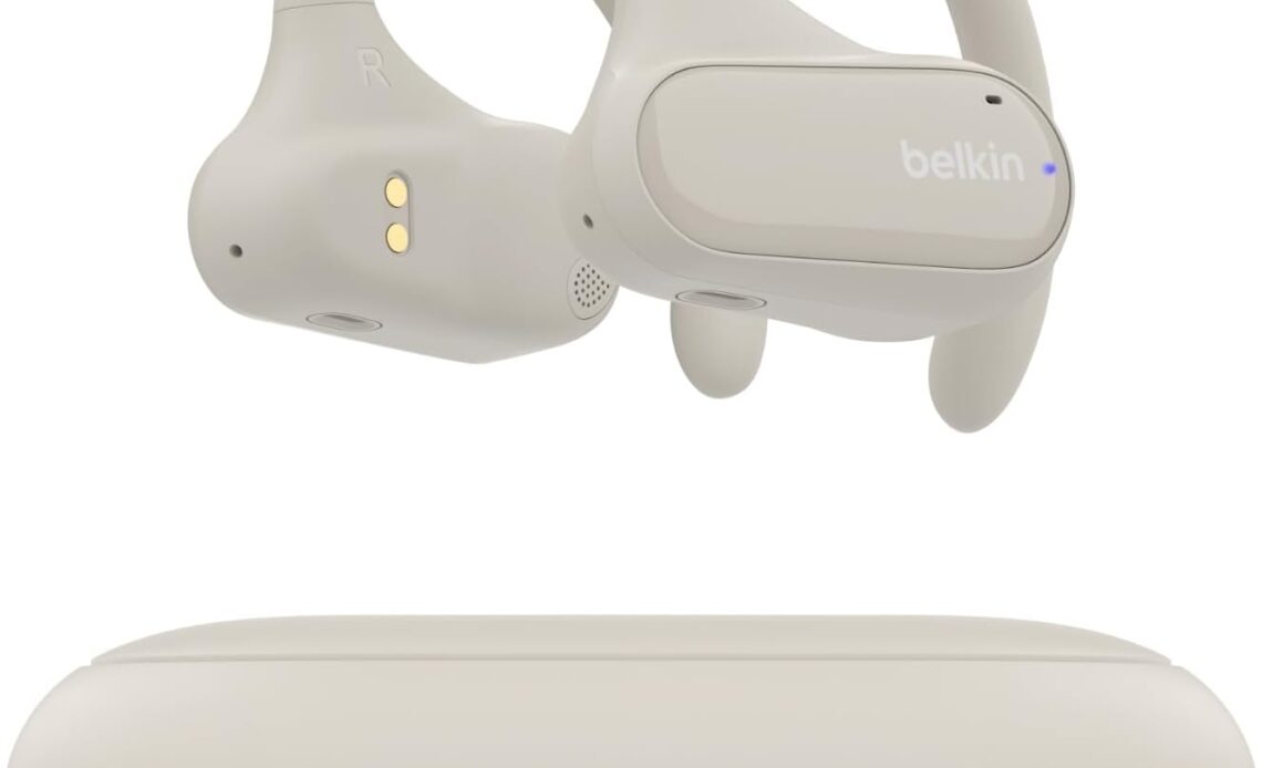 wireless earbuds