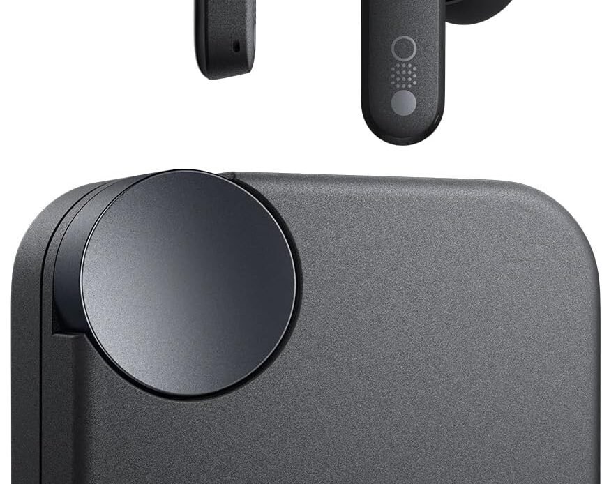 wireless earbuds