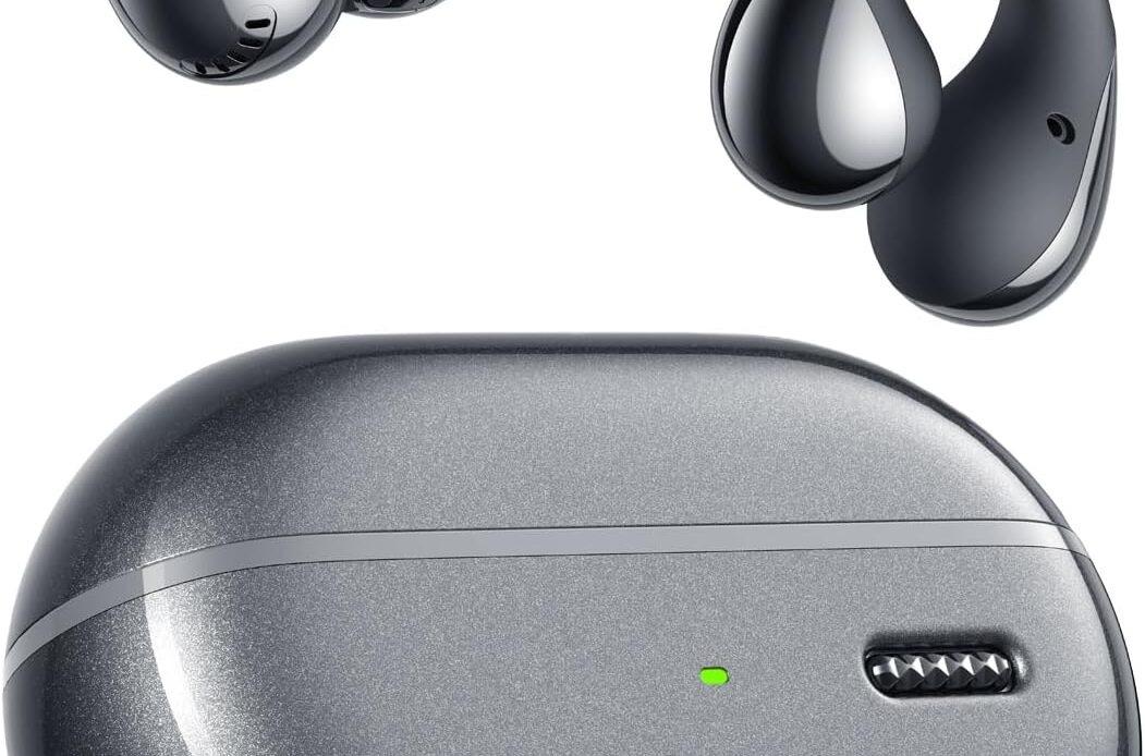 wireless earbuds