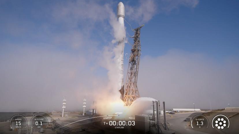 A SpaceX Falcon 9 rocket launches 24 Starlink satellites from Vandenberg Space Force Base in California on Aug. 22, 2025.